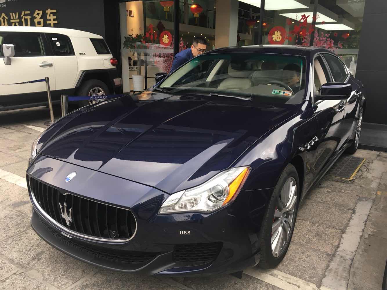 总裁 美规车降价61.00万裸车最低仅128.00万